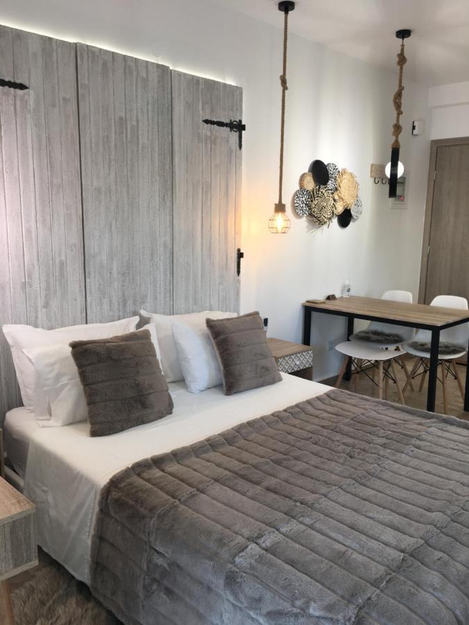 Anastasia Luxury Suites 2 Tolón Exteriör bild