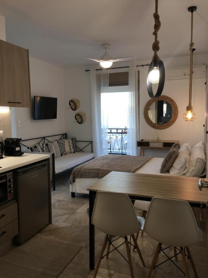 Anastasia Luxury Suites 2 Tolón Exteriör bild